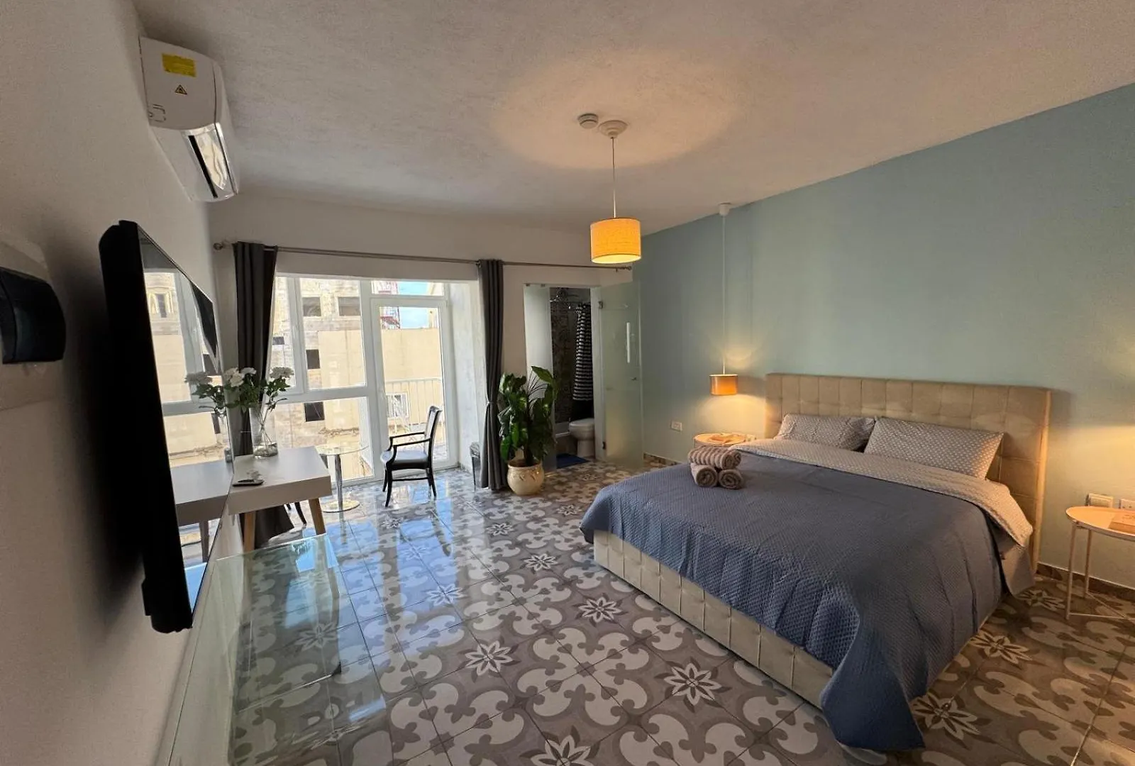Mh Sliema By Malta Holidays Vendégház